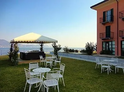 Sleeps 4 Pool Wifi Appartement
