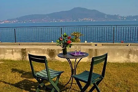 Appartement Sleeps 4 Pool Wifi