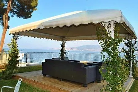 Appartement Sleeps 4 Pool Wifi *